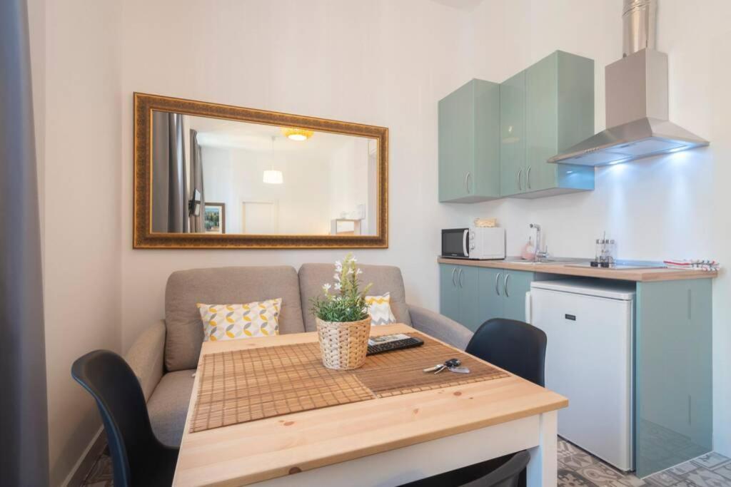 Ferienwohnung Rosarioseis Loft Mirador De Morayma Granada Exterior foto